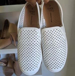White slip on sneakers